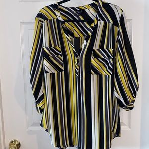 🌼🌻Torrid Harper Top, Sz 3 (22/24)☀️💐